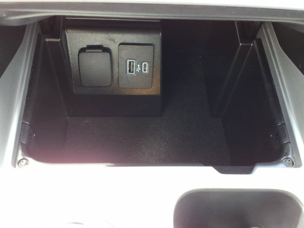Certified 2022 Ford Explorer ST AWD/4WD image 19