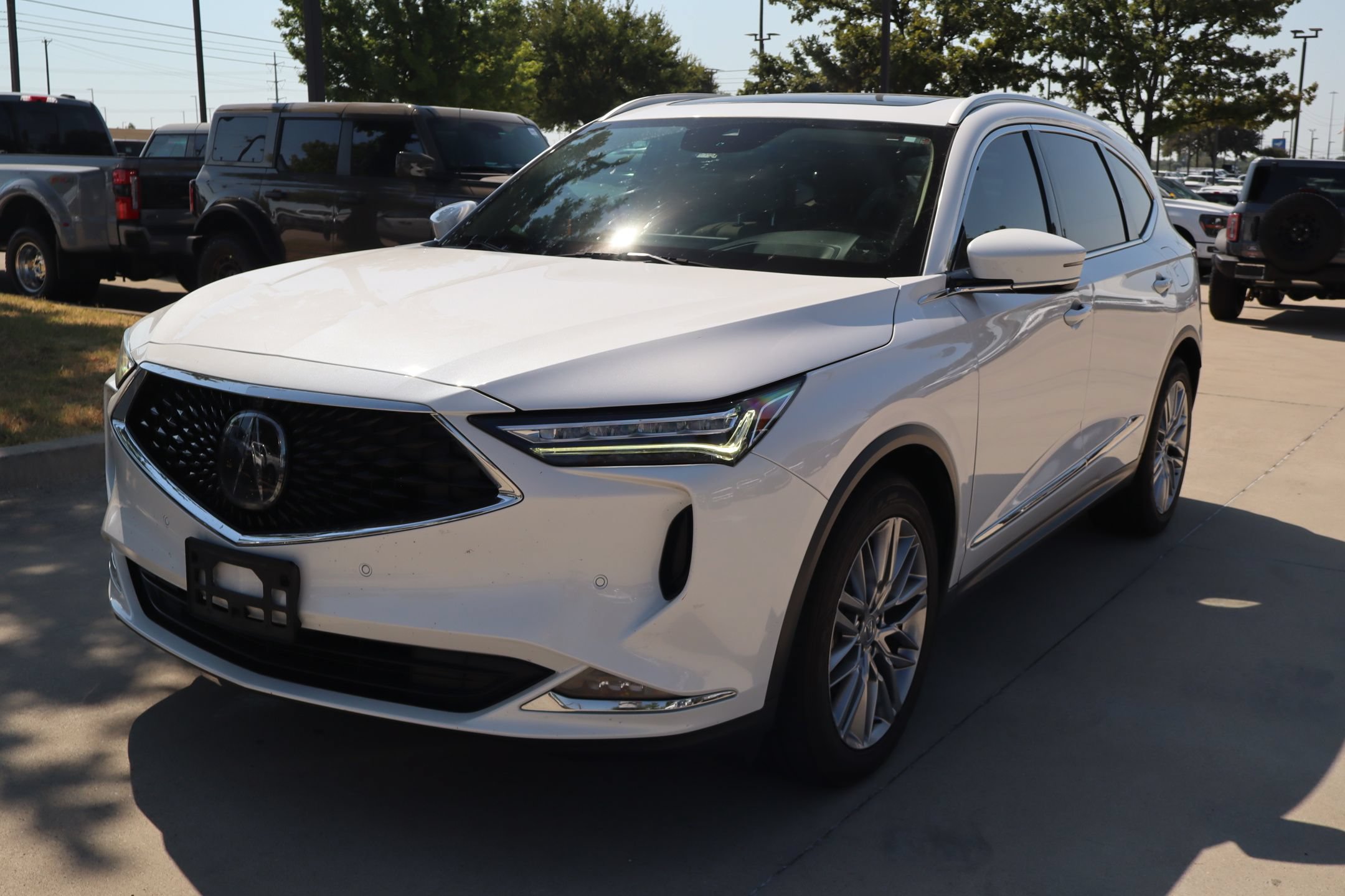 Used 2023 Acura MDX w/ Advance Package AWD/4WD image 8