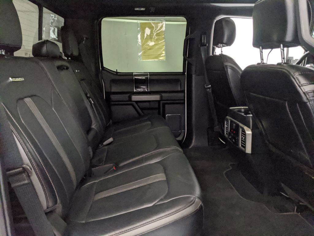 Certified 2020 Ford F450 Platinum w/ FX4 Off-Road Package image 28