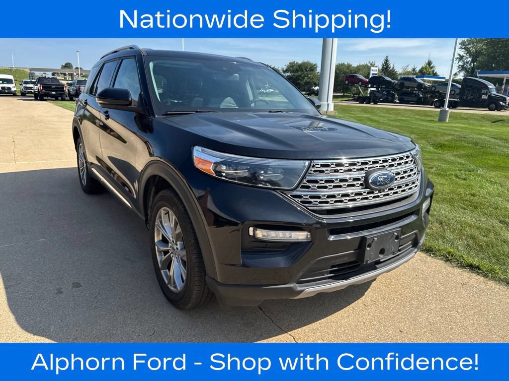 Certified 2022 Ford Explorer Limited w/ Class IV Trailer Tow Package AWD/4WD image 3