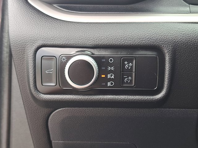 Certified 2022 Ford Explorer XLT image 25