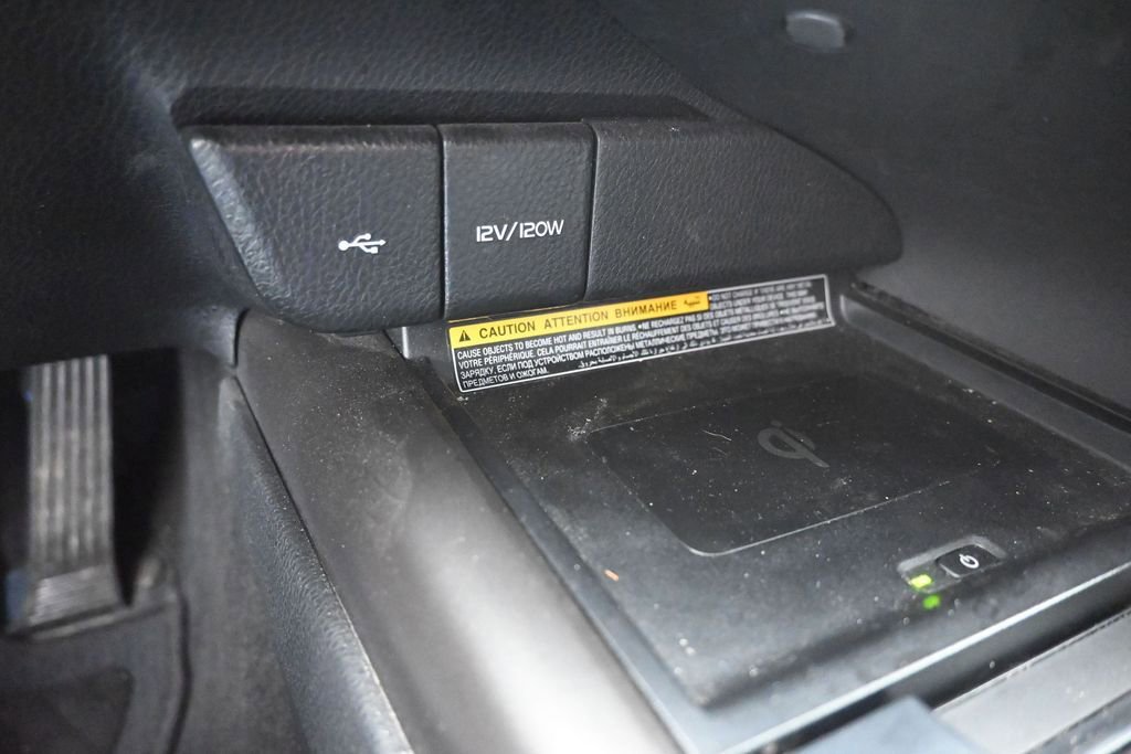 Used 2021 Toyota Camry XSE FWD image 27