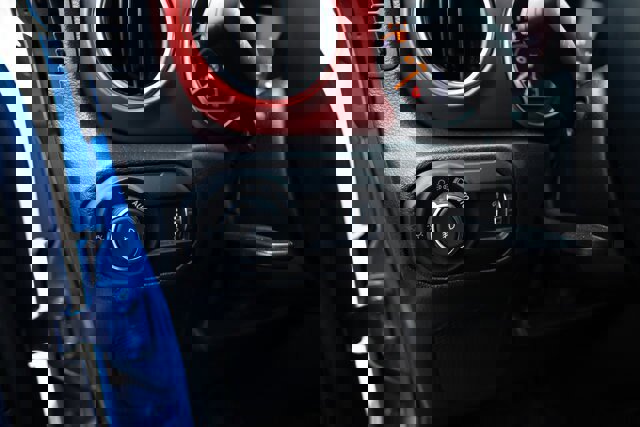 Used 2023 Jeep Wrangler Rubicon w/ LED Lighting Group image 15