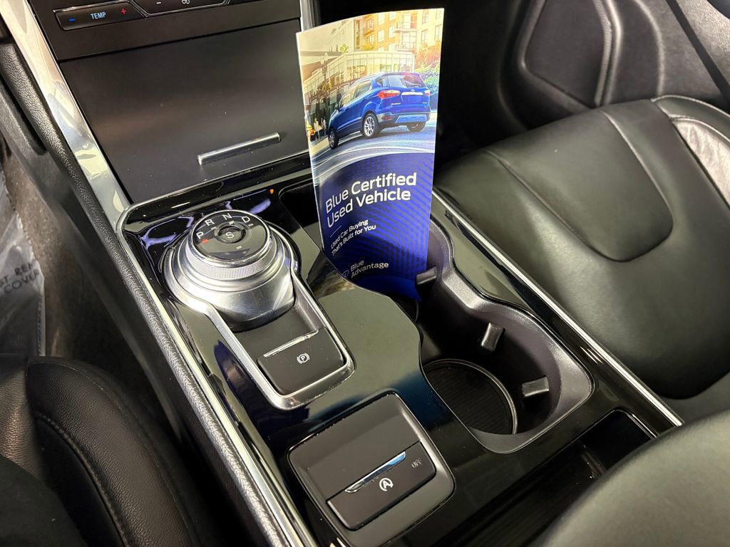 Certified 2019 Ford Edge Titanium image 21