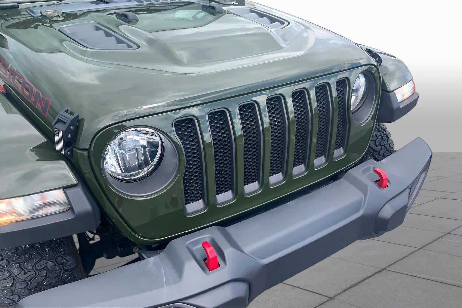 Used 2023 Jeep Wrangler Unlimited Rubicon AWD/4WD image 30