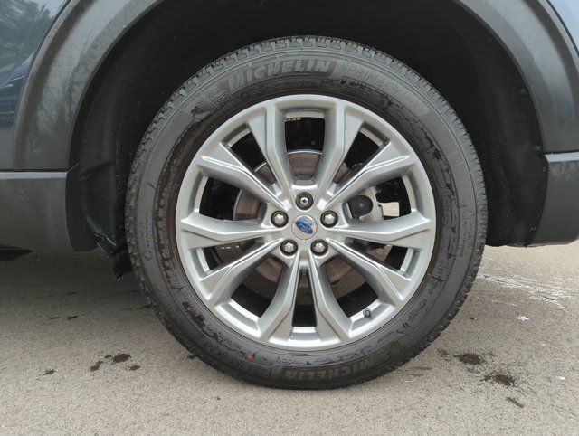 Certified 2023 Ford Explorer Limited w/ Limited Technology Package AWD/4WD image 11