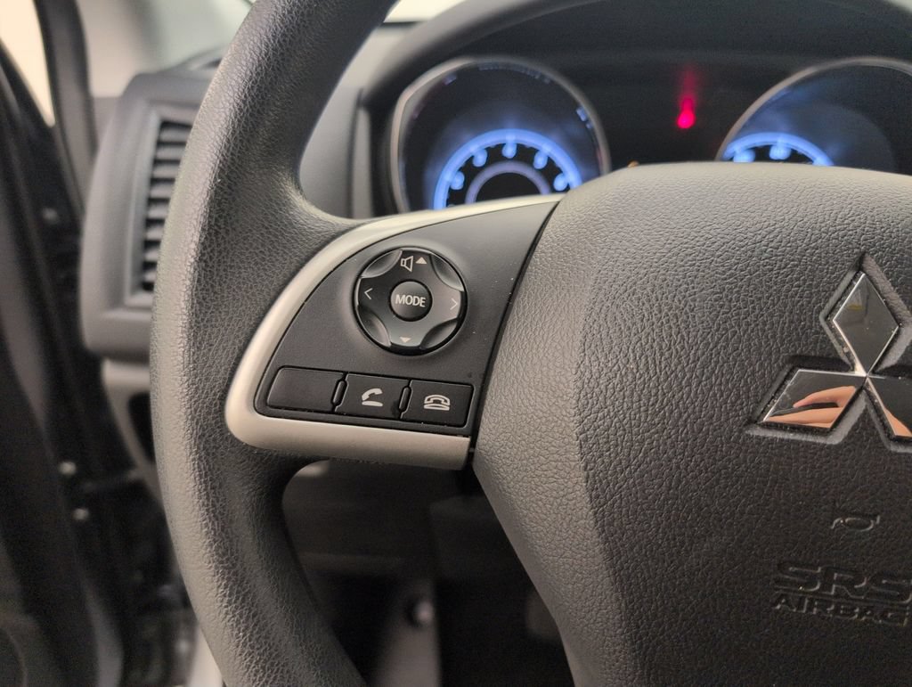 Used 2025 Mitsubishi Outlander Sport ES AWD/4WD image 34