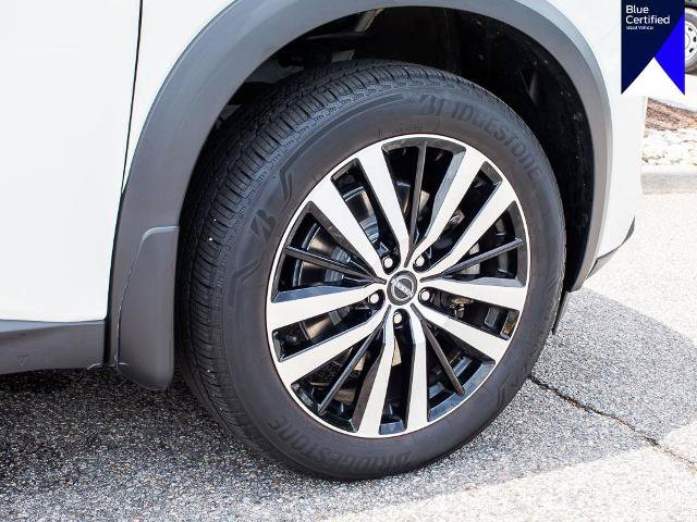 Used 2024 Nissan Pathfinder Platinum FWD image 8