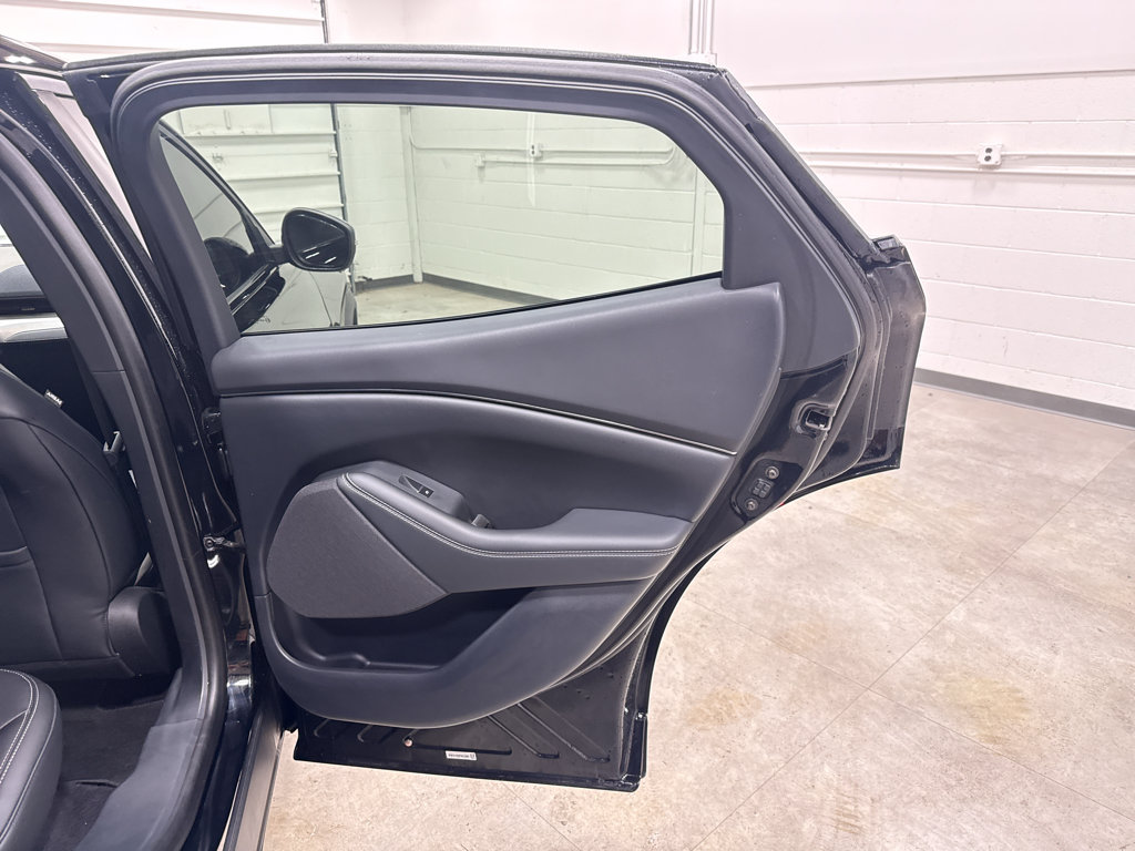 Certified 2023 Ford Mustang Mach-E Select AWD/4WD image 17