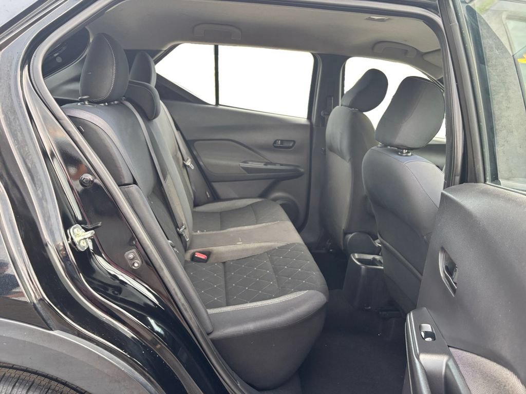Used 2020 Nissan Kicks S FWD image 23