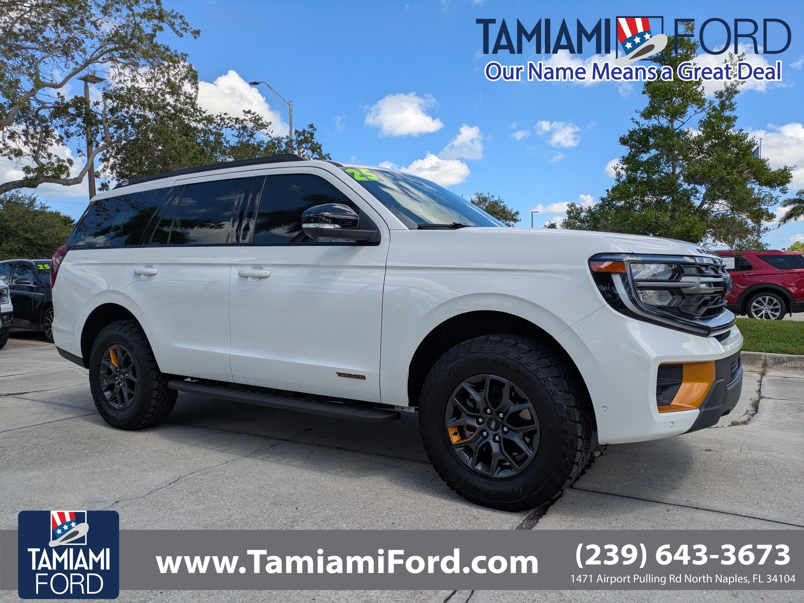 Certified 2025 Ford Expedition Tremor AWD/4WD image 1