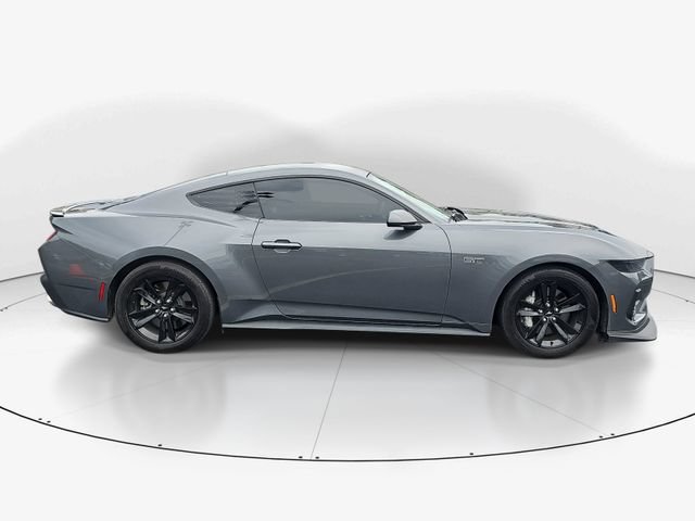 Certified 2025 Ford Mustang GT RWD image 3