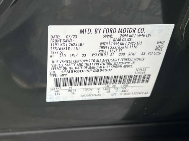 Certified 2023 Ford Explorer XLT w/ Equipment Group 202A AWD/4WD image 21