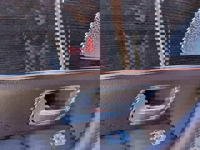 Used 2020 Mercedes-Benz GLE 350 4MATIC image 27