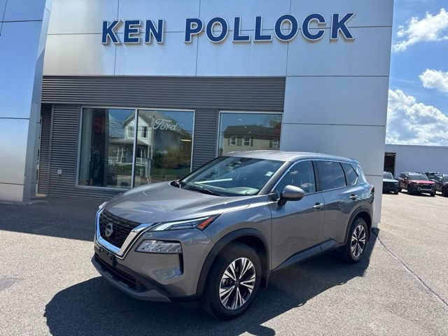 Used 2023 Nissan Rogue SV AWD/4WD image 2