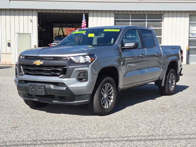 Used 2024 Chevrolet Colorado LT w/ LT Convenience Package II