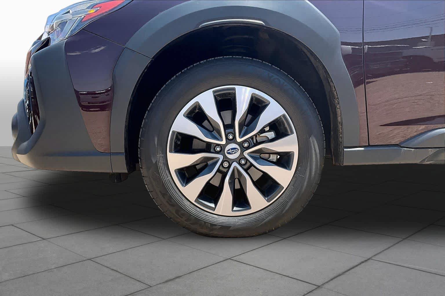 Used 2024 Subaru Outback Limited AWD/4WD image 11