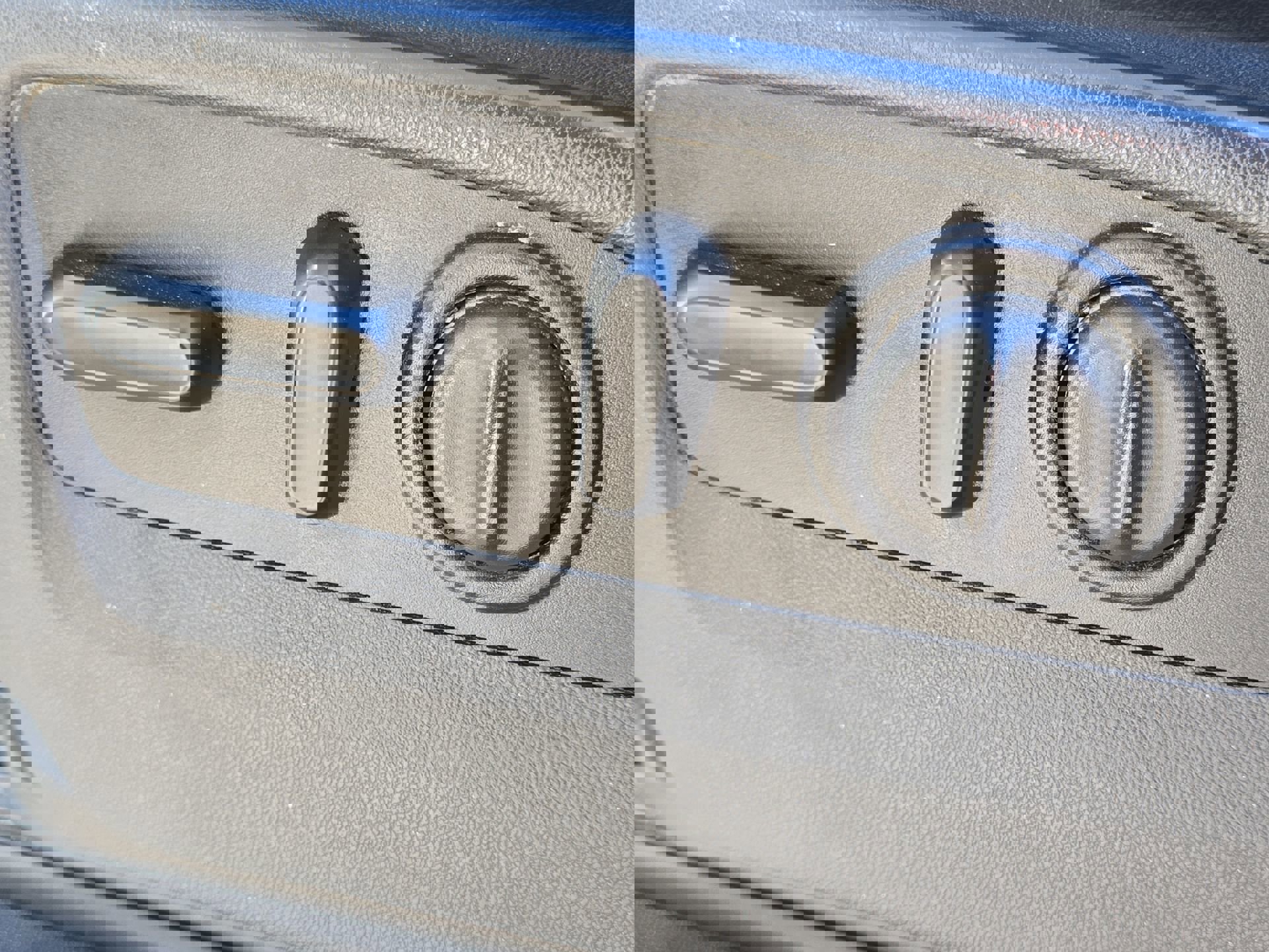 Used 2021 Chevrolet Silverado 3500 High Country w/ Technology Package image 13