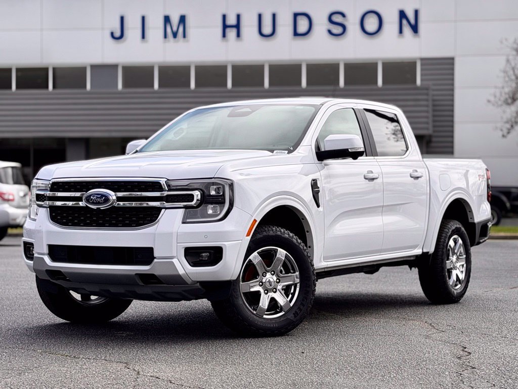 Certified 2025 Ford Ranger Lariat w/ FX4 Off-Road Package AWD/4WD image 2