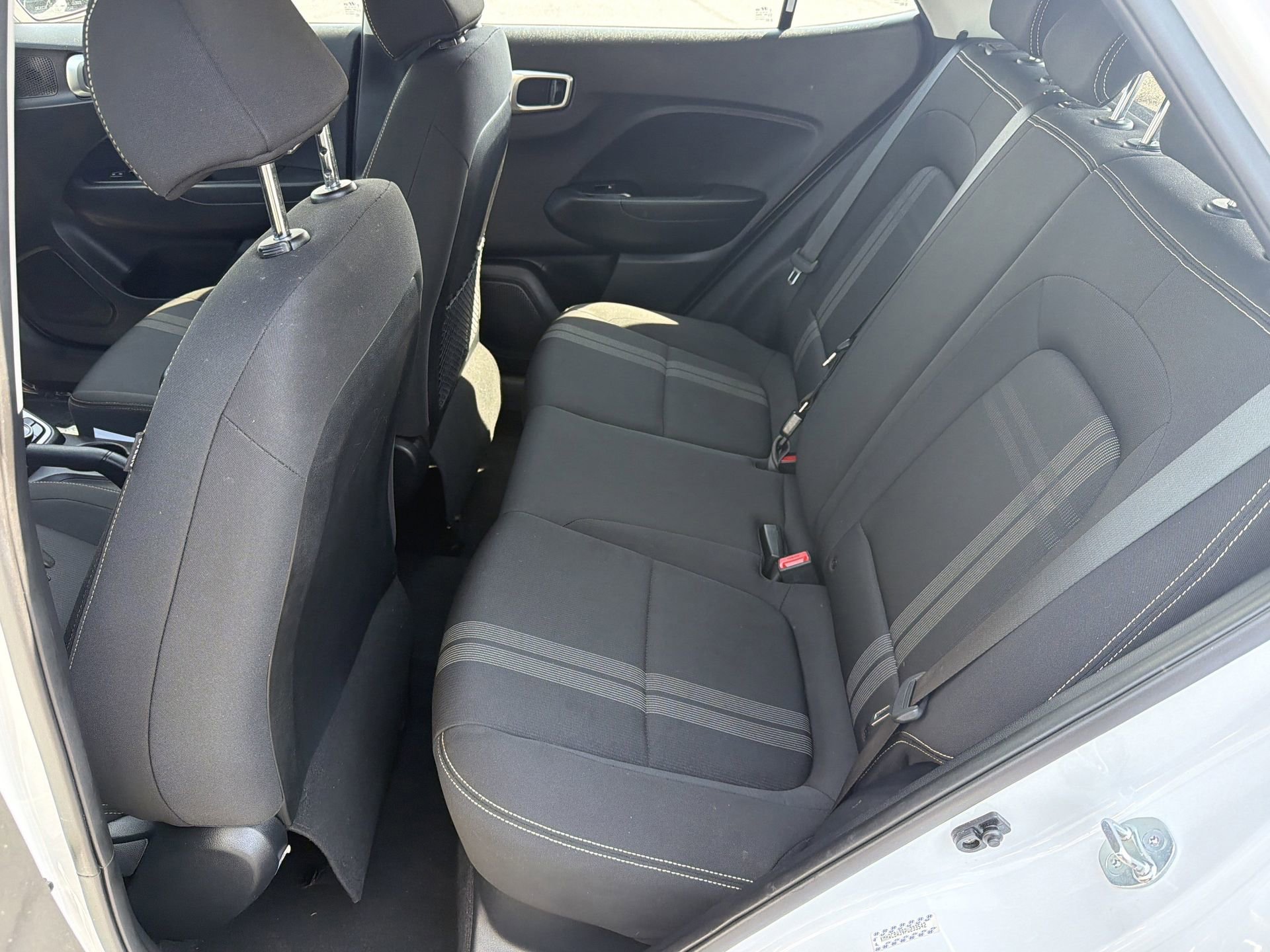 Used 2023 Hyundai Venue SEL FWD image 20