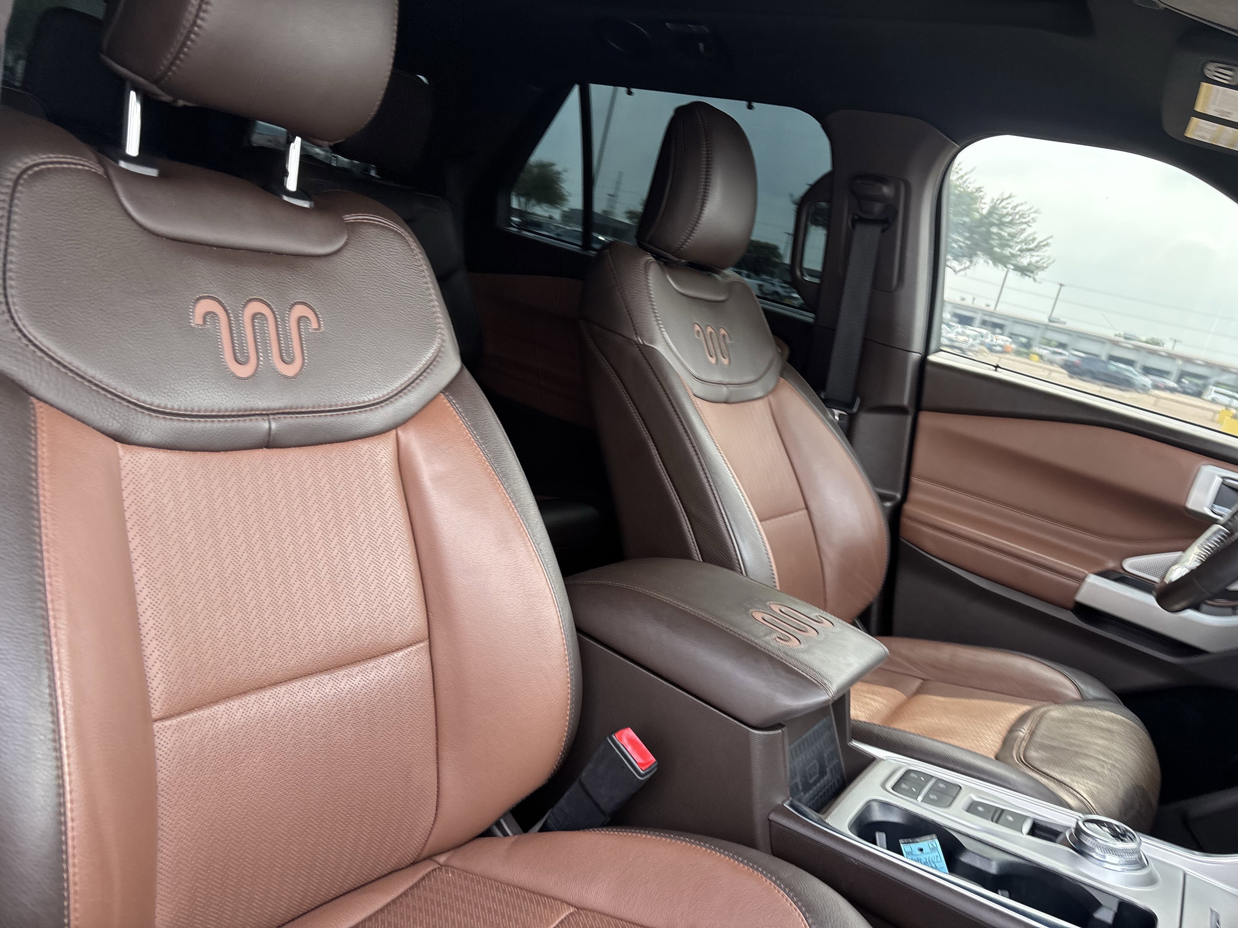 Certified 2022 Ford Explorer King Ranch w/ Class IV Trailer Tow Package RWD image 27