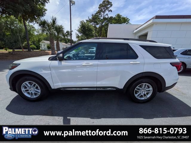 Certified 2025 Ford Explorer Active RWD image 7