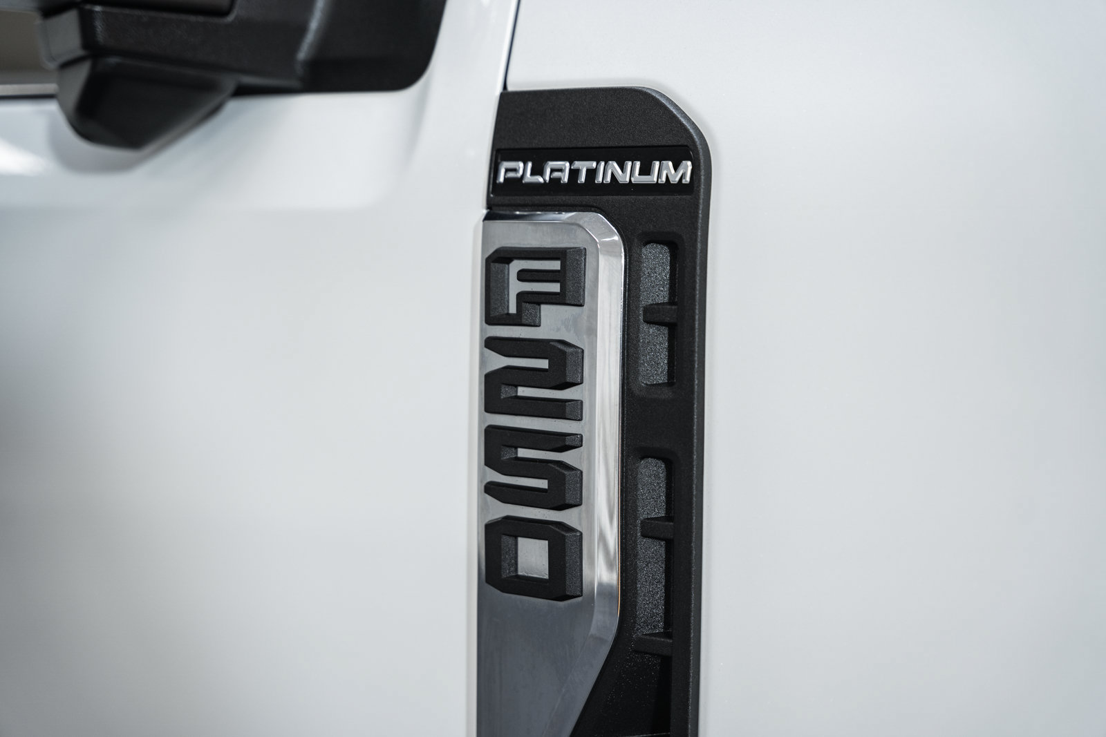 Certified 2024 Ford F250 Platinum AWD/4WD image 19