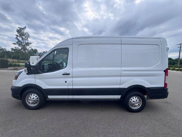 Certified 2023 Ford Transit 250 Medium Roof AWD image 4