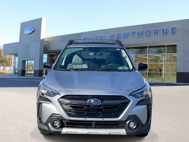 Used 2025 Subaru Outback Limited w/ Popular Package #2 AWD/4WD image 2
