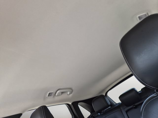 Certified 2024 Ford Escape Platinum AWD/4WD image 12