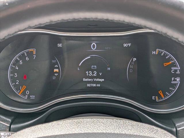 Used 2018 Jeep Grand Cherokee Limited AWD/4WD image 11