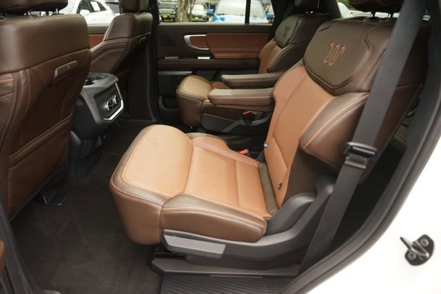 Certified 2025 Ford Expedition King Ranch AWD/4WD image 13