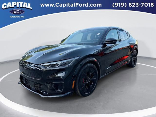Certified 2025 Ford Mustang Mach-E GT image 1