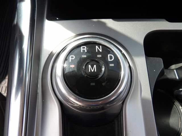 Certified 2020 Ford Explorer Limited RWD image 23
