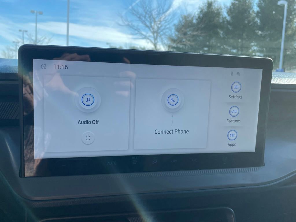 Certified 2025 Ford Maverick XL w/ Equipment Group 101A image 33