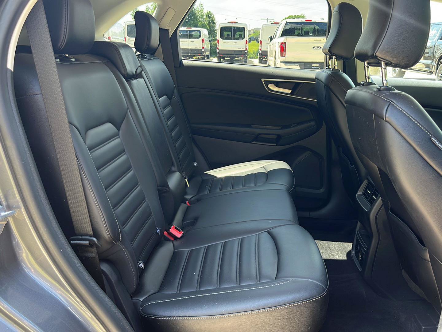 Certified 2024 Ford Edge SEL w/ Convenience Package AWD/4WD image 29