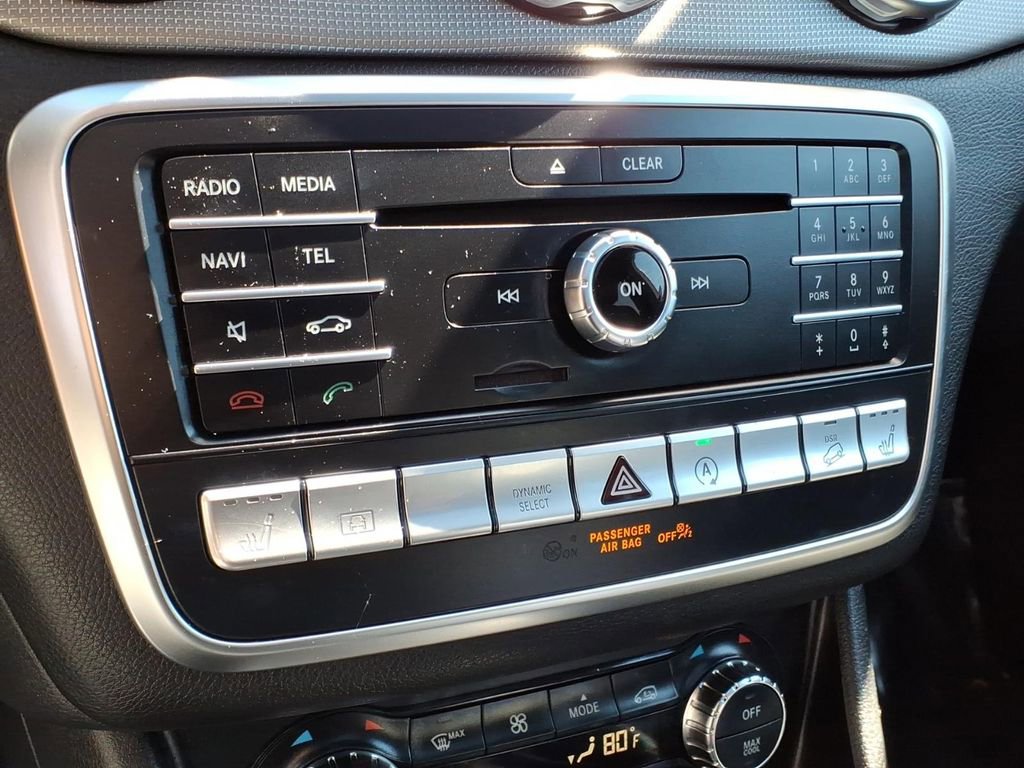 Used 2019 Mercedes-Benz GLA 250 4MATIC image 23