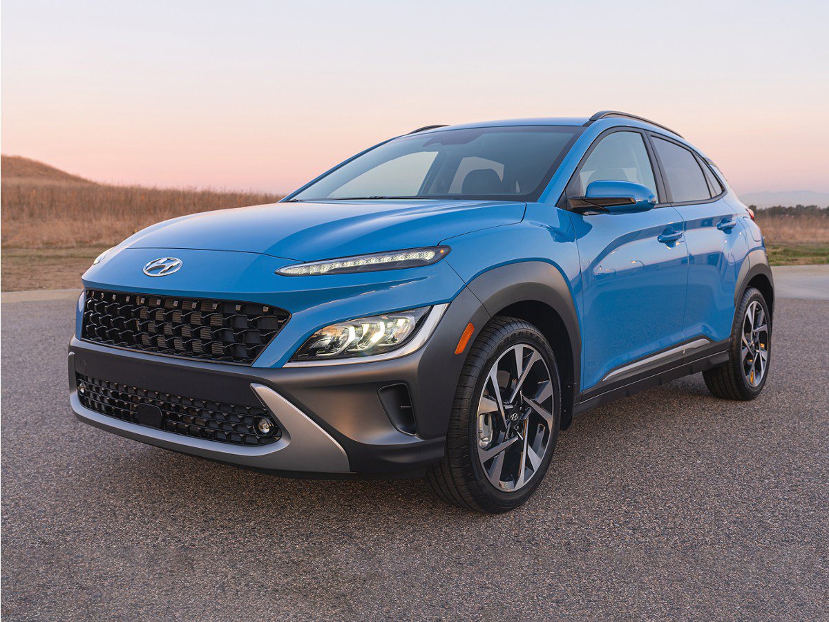 Used 2023 Hyundai Kona SEL w/ Cargo Package AWD/4WD video 1