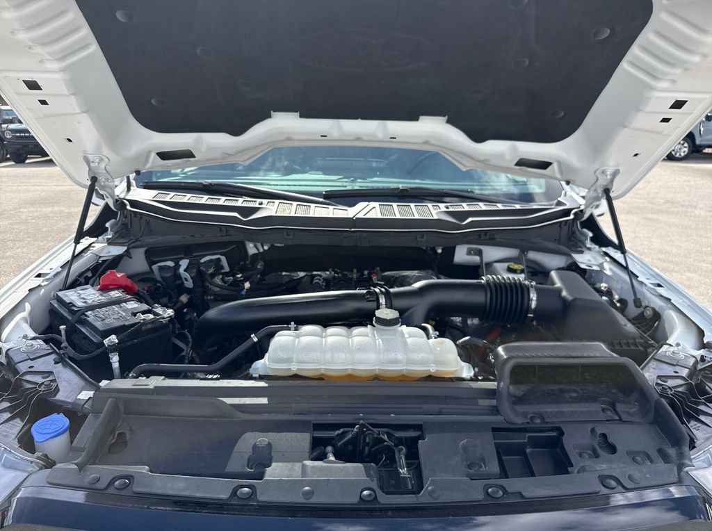 Certified 2025 Ford F150 Lariat AWD/4WD image 33