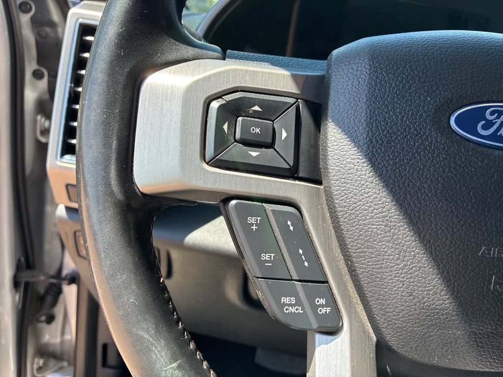 Certified 2019 Ford F250 Platinum w/ Platinum Ultimate Package AWD/4WD image 31