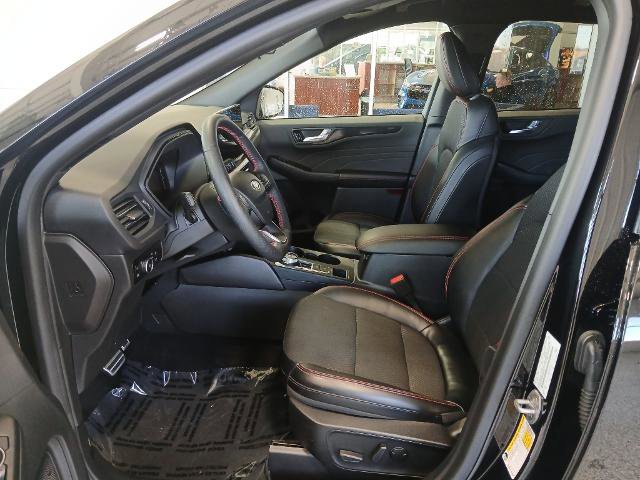 Certified 2023 Ford Escape ST-Line Select w/ Tech Pack #1 image 11
