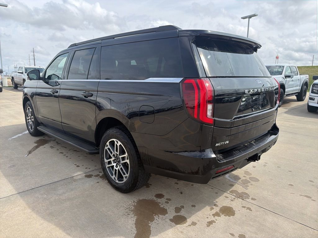 Certified 2025 Ford Expedition Max Active AWD/4WD image 5