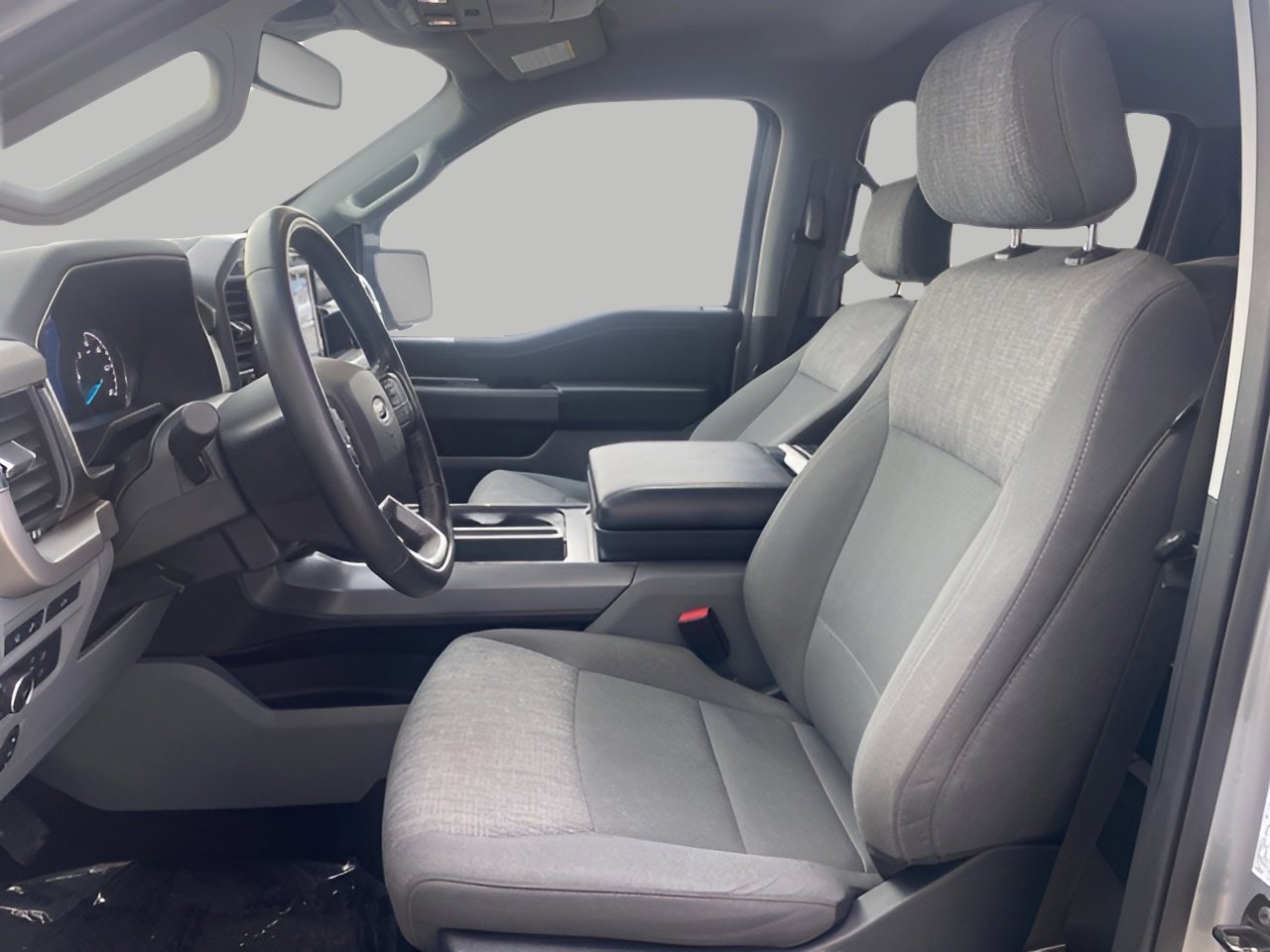 Certified 2021 Ford F150 XLT w/ Equipment Group 302A High image 9