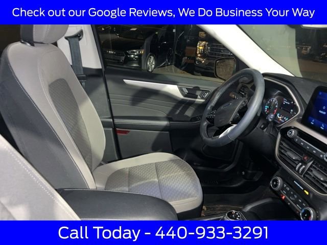 Certified 2022 Ford Escape SE w/ Cold Weather Package image 12