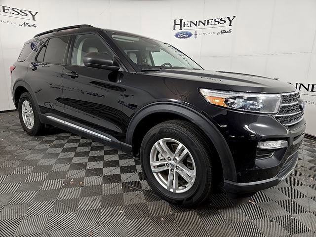 Certified 2023 Ford Explorer XLT w/ Equipment Group 202A image 6