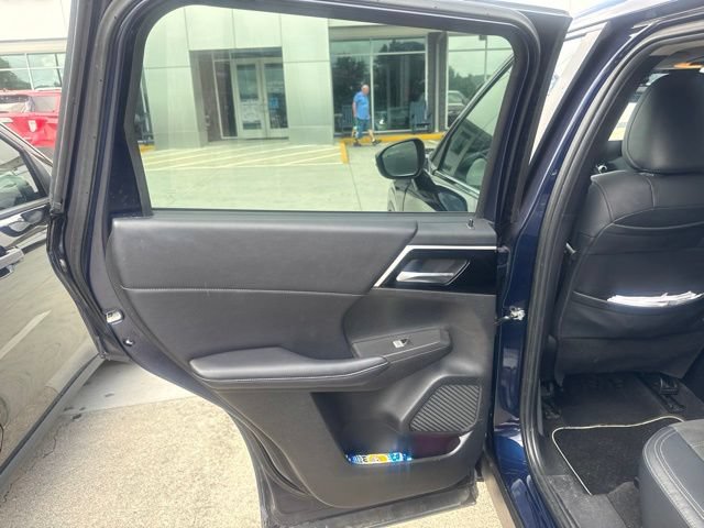 Used 2023 Mitsubishi Outlander SE FWD image 19