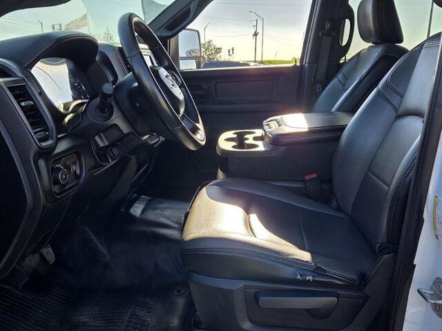 Used 2023 RAM 3500 Tradesman RWD image 5