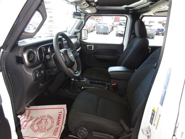 Used 2023 Jeep Wrangler Unlimited Sport AWD/4WD image 18