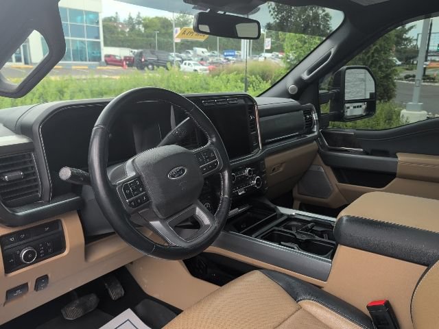Certified 2024 Ford F250 Lariat w/ Lariat Ultimate Package AWD/4WD image 17