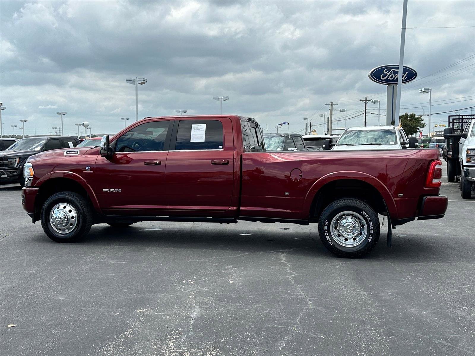 Used 2024 RAM 3500 Limited w/ Safety Group AWD/4WD image 6